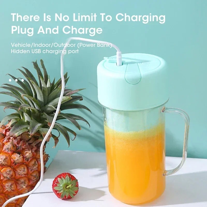 Portable Blender Usb Rechargeable - เครื่องปั่นน้ำผลไม้แบบพกพา ชาร์จผ่าน USB พร้อมหลอดดูด ไร้สาย สำหรับทำสมูทตี้ผลไม้